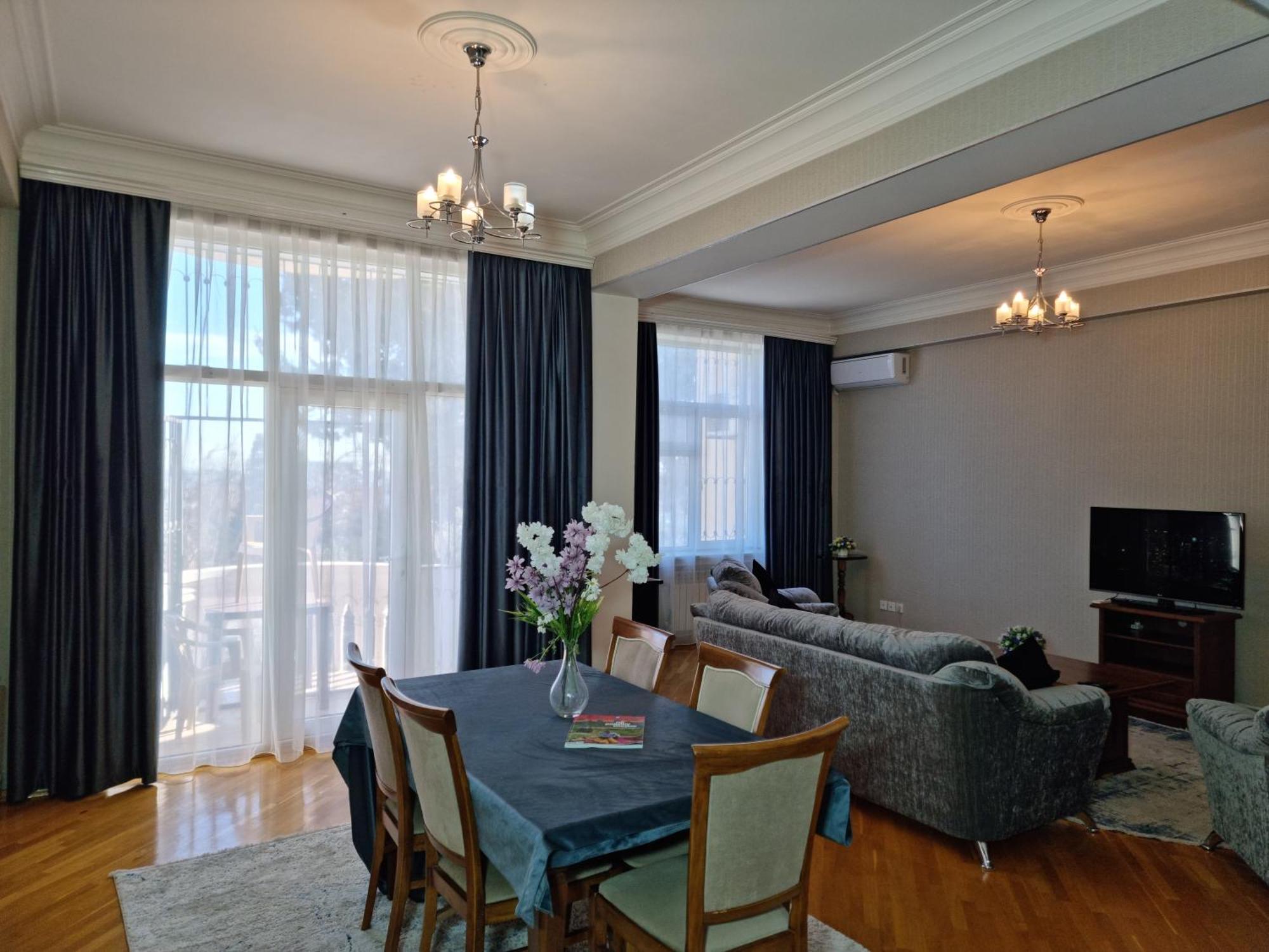 Mayden Family Apartment Bakü Dış mekan fotoğraf